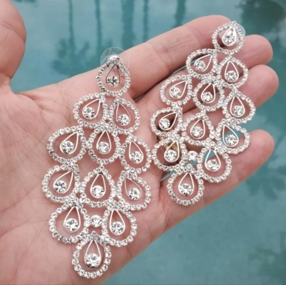 PLATINUM SILVER CZ Chandelier Earrings Waterfall Statement Bridal Wedding Bling - Picture 9 of 9